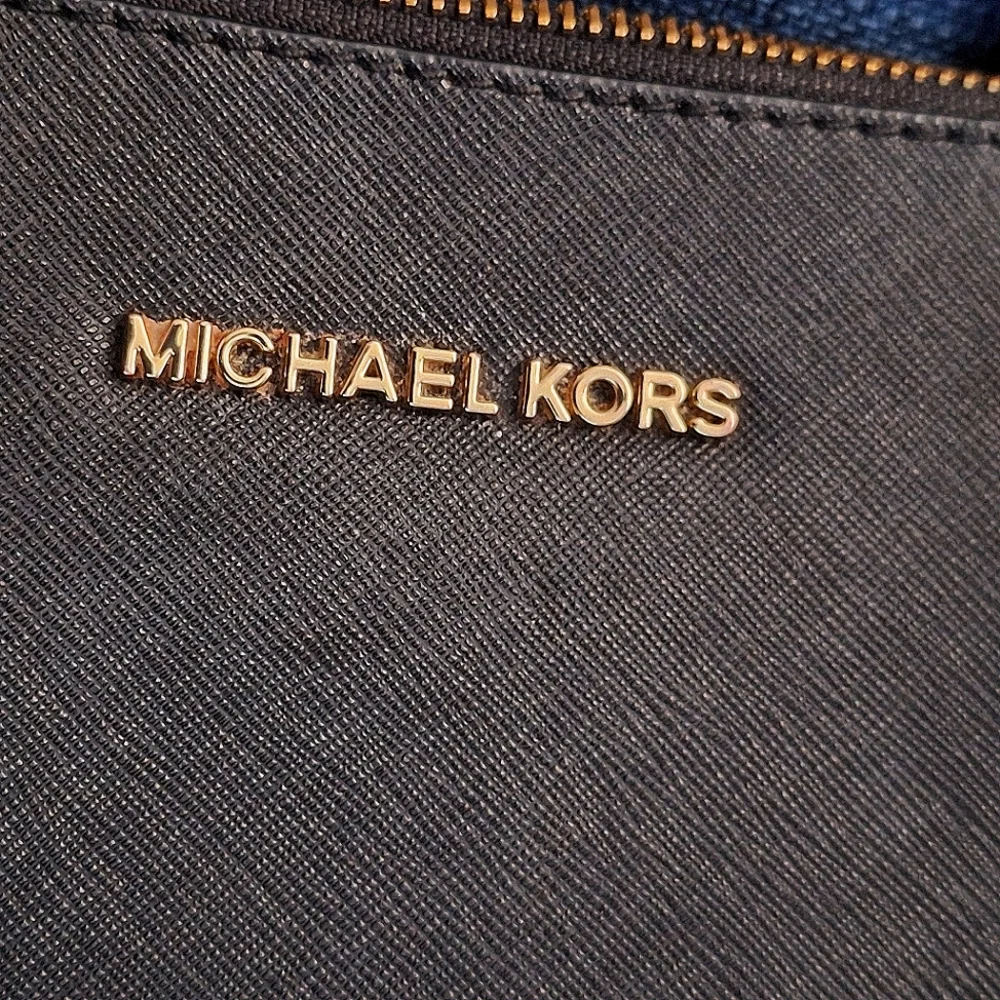 MICHAEL KORS | Black, Gold Shoulder Bag
